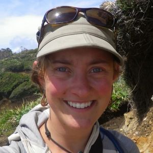 Meet your Posher, Carrie